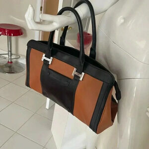 authentic Charles Jourdan beautiful tan and black gorgeous handbag pure leather